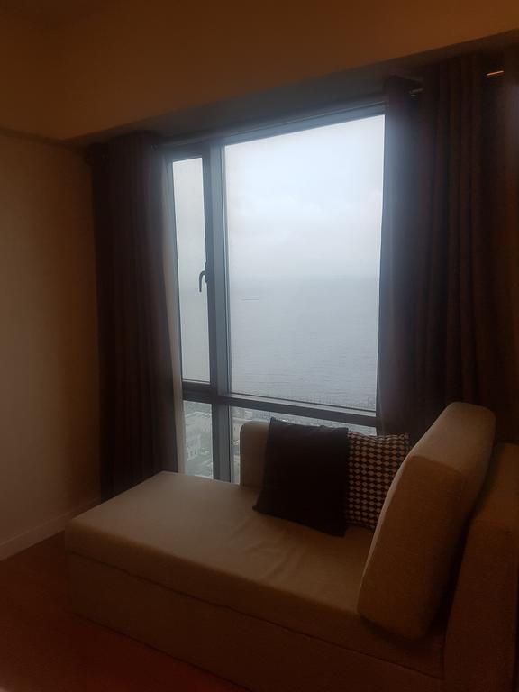 Eton Baypark Apartment Manila Exterior photo